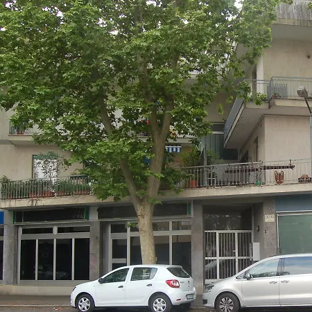 Early Leaving Airport ברגמו